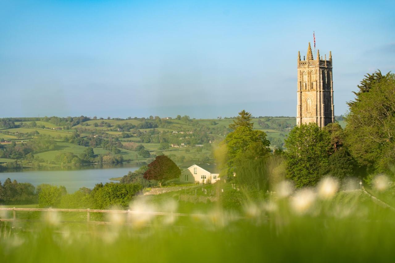 Отель The Seymour Arms Blagdon Экстерьер фото