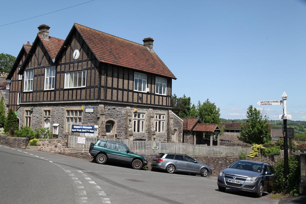 Отель The Seymour Arms Blagdon Экстерьер фото