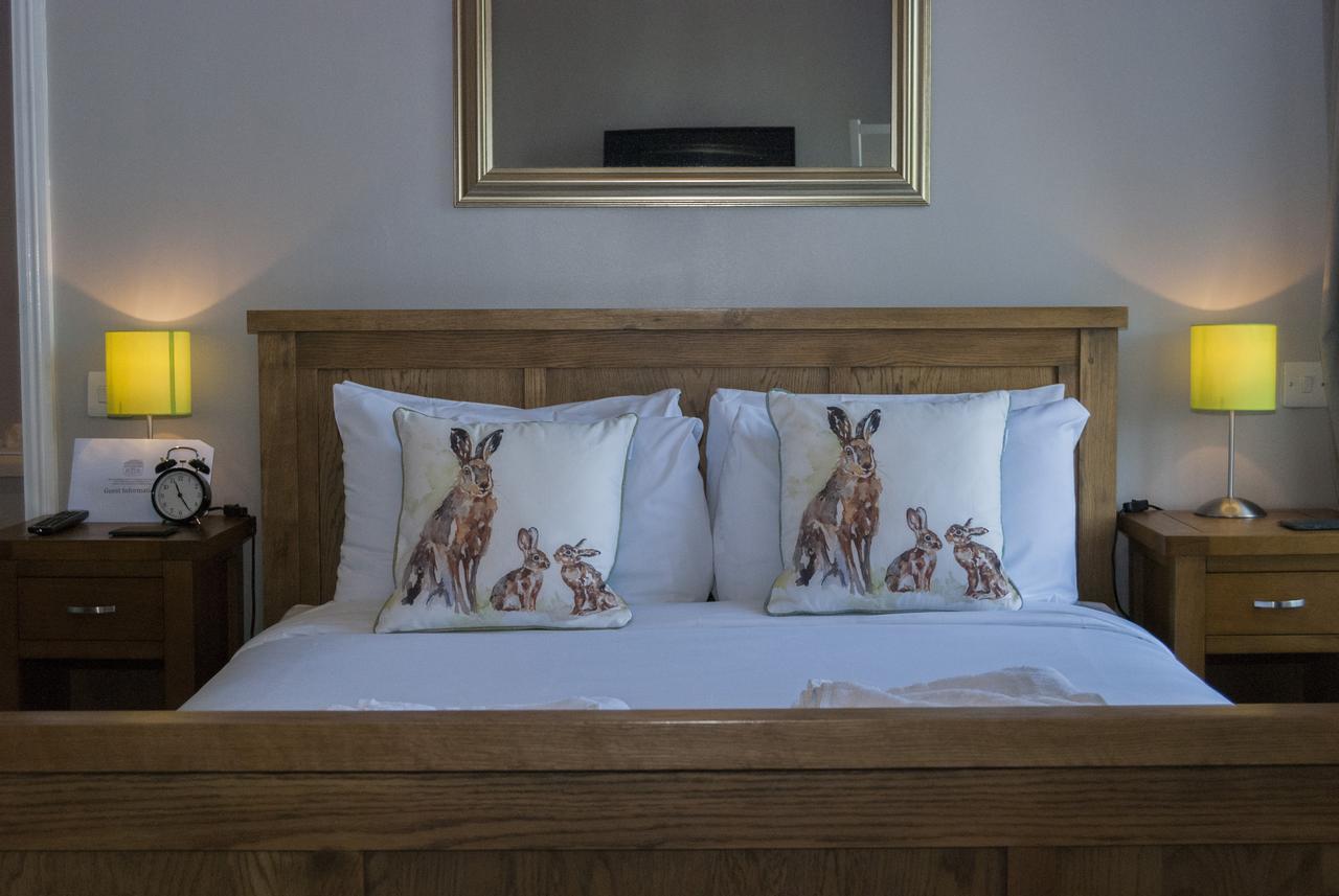 Отель The Seymour Arms Blagdon Экстерьер фото