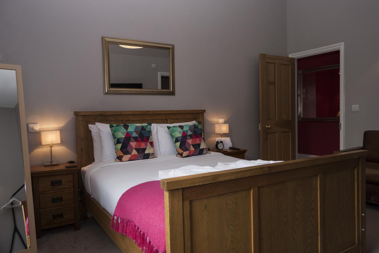 Отель The Seymour Arms Blagdon Экстерьер фото