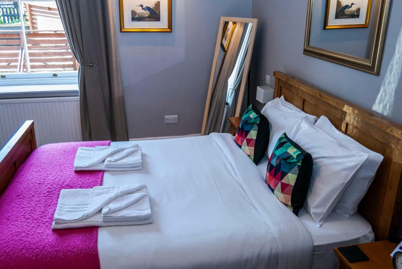 Отель The Seymour Arms Blagdon Экстерьер фото
